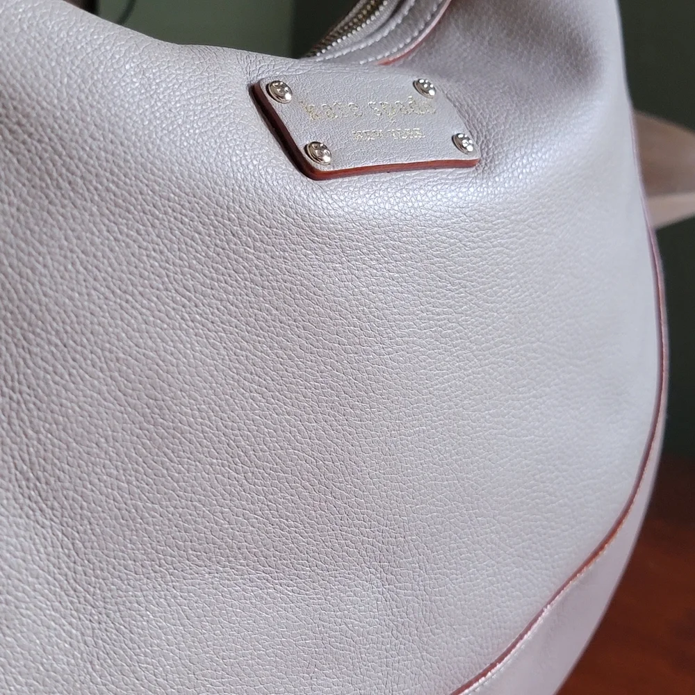 Kate Spade WKRU1137 Lori Berkshire Road Taupe Leather Hobo Bag